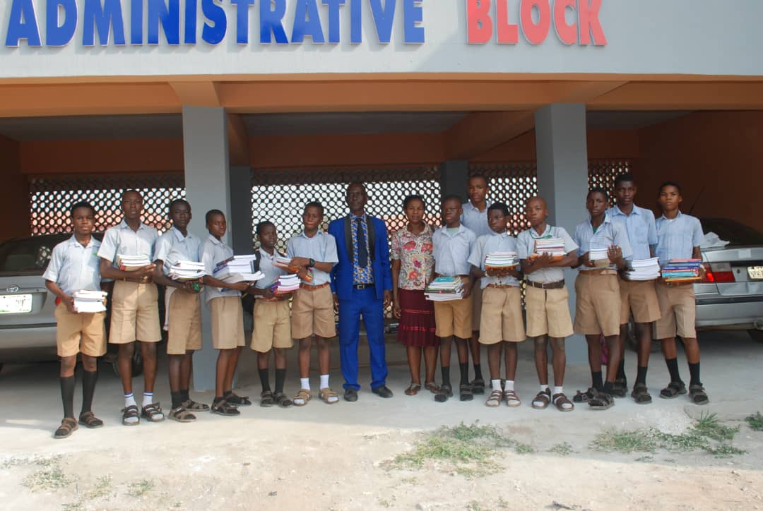 2019/2020 GRADUANDS --GCI